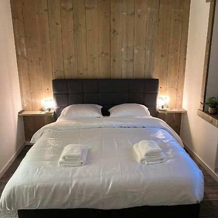Mooie Kamer In Centrum Brugge Met Badkamer Exterior foto